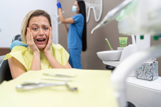 Best Emergency Denture Repair in Derma, MS